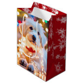 Kersthond in verwarde lichten medium cadeauzakje (Voorkant Gekanteld)