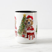 Kersthond met kerstmuts tweekleurige koffiemok (Center)