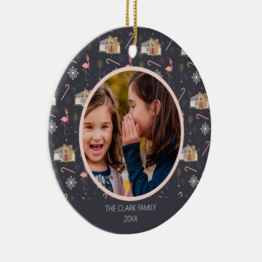 Kersthuis uit de Mideeuw Keramisch Ornament (Rechts)