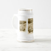 Kerstjongen, kruid en maretak bierpul (Voorkant links)