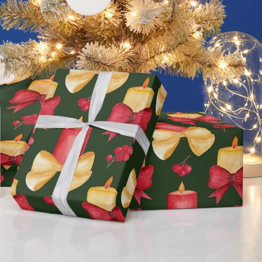 Kerstkaarsen, Bessen en Lint Cadeaupapier (Feestdagen)