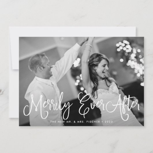 Kerstkaart 'Merrily Ever After' met achterkantberi (Voorkant)