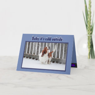 Kerstkaart met Basset in sneeuw en Fireplace en st Feestdagen Kaart