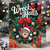 Kerstkaart met grappige kat om de kerstboom heen feestdagen kaart