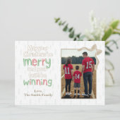 Kerstkaart met vrolijk en winnend voetbal (Staand voorkant)