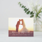 Kerstkaart met vrolijk gehuwde kerstfoto feestdagenkaart (Staand voorkant)