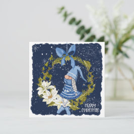 Kerstkabouter op krans kerstkaart