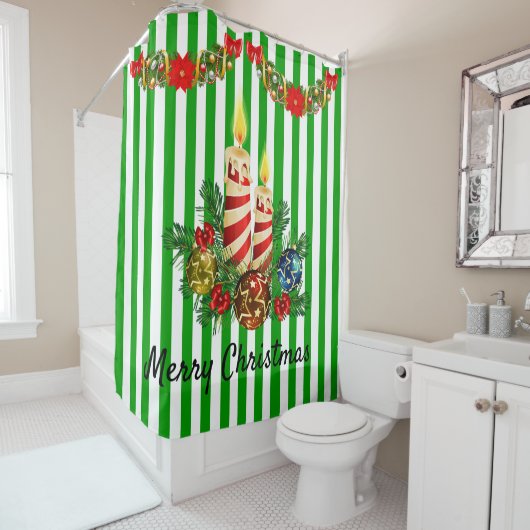 Kerstkamer met rode en groene kaars douchegordijn (In situ)