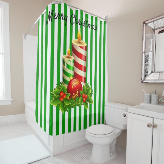 Kerstkamer met rode en groene kaars douchegordijn (In situ)