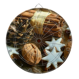 Kerstkaneelsticks en kerstaren dartbord