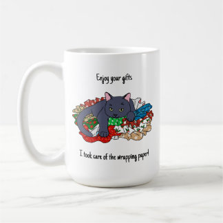 Kerstkat met inpakpapier koffiemok