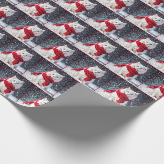 Kerstkat met sjaal op sneeuw cadeaupapier (Hoek)