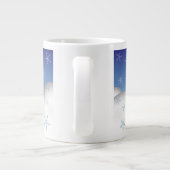 kerstkat met sneeuwvlokken grote koffiekop (Achterkant)