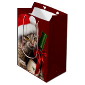 kerstkat met wijnflesje medium cadeauzakje (Voorkant Gekanteld)