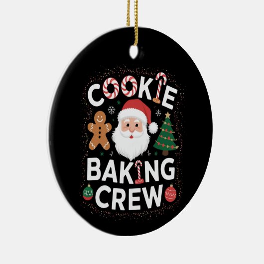 Kerstkerst kerstmis met koekjesbakkerij keramisch ornament (Rechts)