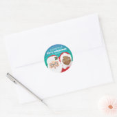 KerstKerstman en mevrouw Claus Biraciale Kerstmis Ronde Sticker (Envelop)