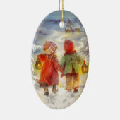 Kerstkinderen die in de sneeuw rondlopen keramisch ornament (Rechts)