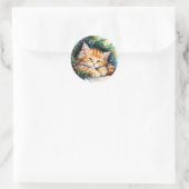 Kerstkitten dutten onder de boom ronde sticker (Tas)