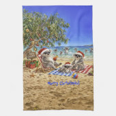 Kerstkoala's op het strand theedoek (Verticaal)