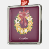 Kerstkoekje met diepe achtergrond metalen ornament (Links)