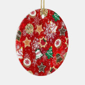 Kerstkoekjes en sneeuwvlokken op rood keramisch ornament (Rechts)
