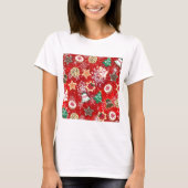 Kerstkoekjes en sneeuwvlokken op rood t-shirt (Voorkant)