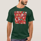 Kerstkoekjes en sneeuwvlokken op rood t-shirt (Voorkant)
