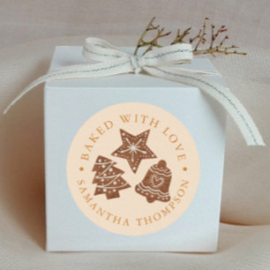 Kerstkoekjes gebakken met Love Yellow Ronde Sticker