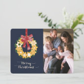 Kerstkoekjes met blauwe grijze achtergrond feestdagenkaart (Staand voorkant)