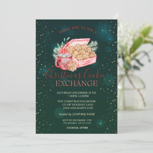 Kerstkoekjes met groene kerst kaart (Staand voorkant)