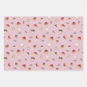 Kerstkoekjes op groen en roze inpakpapier vel (Voorkant 2)