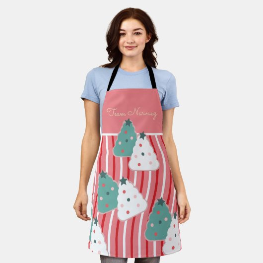 Kerstkoekjeskoekje Baking Team Name Peppermint Schort (Gedragen)