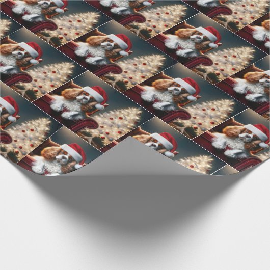 Kerstkoning Charles Spaniel op een rode stoel Cadeaupapier (Hoek)