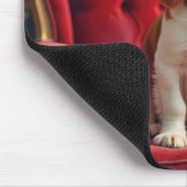 Kerstkoning Charles Spaniel op een rode stoel Muismat (Hoek)