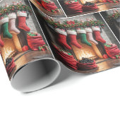 Kerstkousen opgehangen aan een open haard cadeaupapier (Rol Hoek)