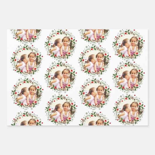 Kerstkrans in rood, blauw en paarse foto inpakpapier vel (Voorkant)