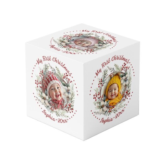 Kerstkrans met bloemen bessen foto kubus (Voorkant hoekig)