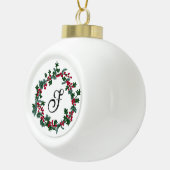 Kerstkrans met gepersonaliseerd initiaal keramische bal ornament (Rechts)
