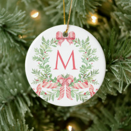 Kerstkrans met monogram keramisch ornament