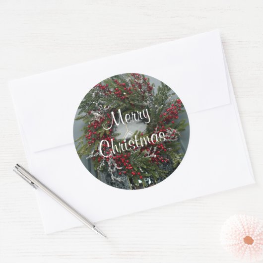  kerstkrans rode bessen ronde sticker (Envelop)