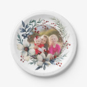 Kerstkrans, witte bloemen, rode bessen foto papieren bordje (Voorkant)