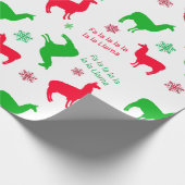 Kerstlama's en sneeuwvlokken rood en groen cadeaupapier (Hoek)