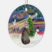 Kerstmagie -Bengal Kat Keramisch Ornament (Links)