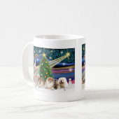 Kerstmagie Chow Chows (vier) Koffiemok (Voorkant links)