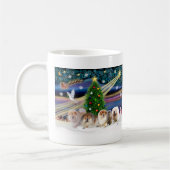 Kerstmagie Chow Chows (vier) Koffiemok (Links)