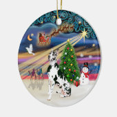 Kerstmagie - Harlequin Dog Keramisch Ornament (Links)