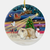 Kerstmagie - Pekingees (crème) Keramisch Ornament (Achterkant)