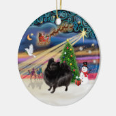 Kerstmagie - Pomeranian (zwart formaat) Keramisch Ornament (Links)