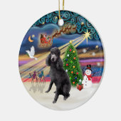 Kerstmagie - Standaard zwarte poedel Keramisch Ornament (Links)