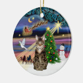 Kerstmagie - Tabby tijgerkat Keramisch Ornament (Links)